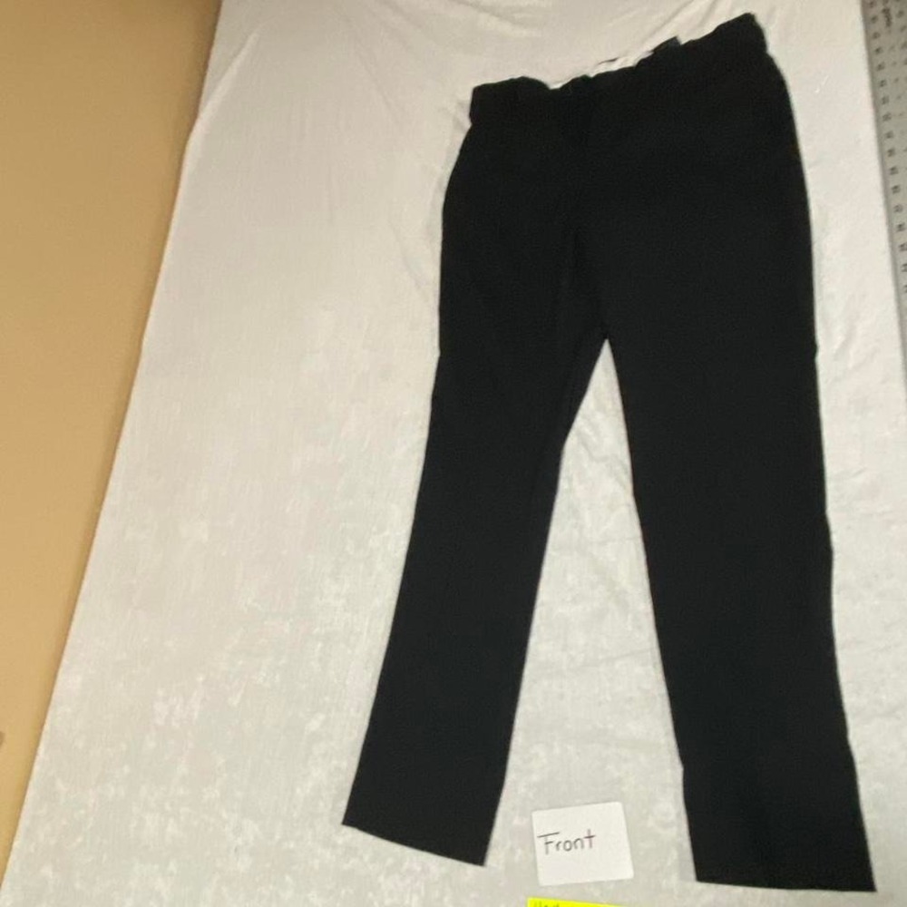 H& M dress men 30R Black straight leg pants. SKU359 #straightleg
